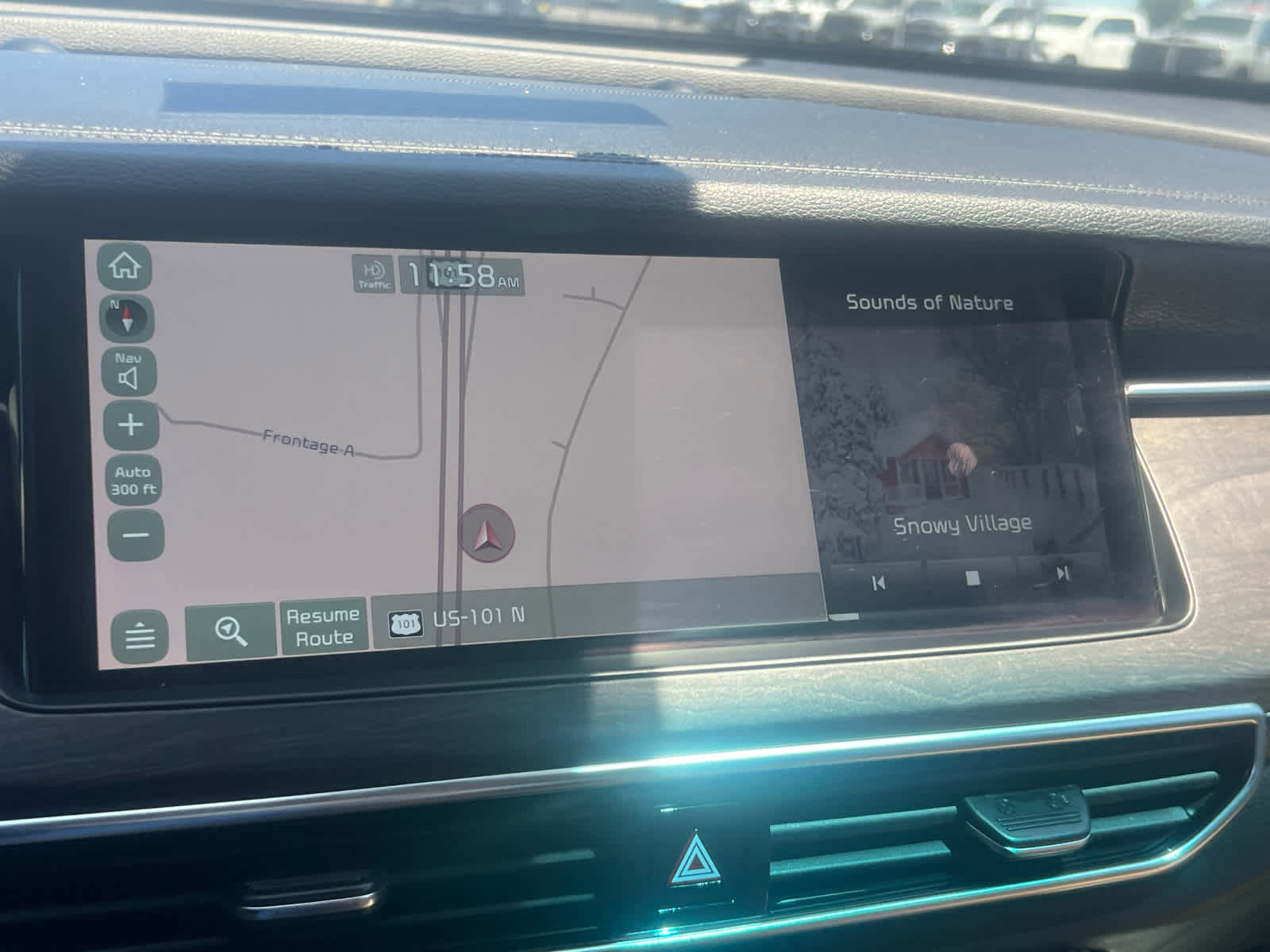 Used 2020 Kia Cadenza Limited image 20
