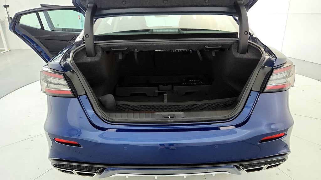 Used 2023 Nissan Maxima Platinum w/ Sport Mat Group FWD image 20