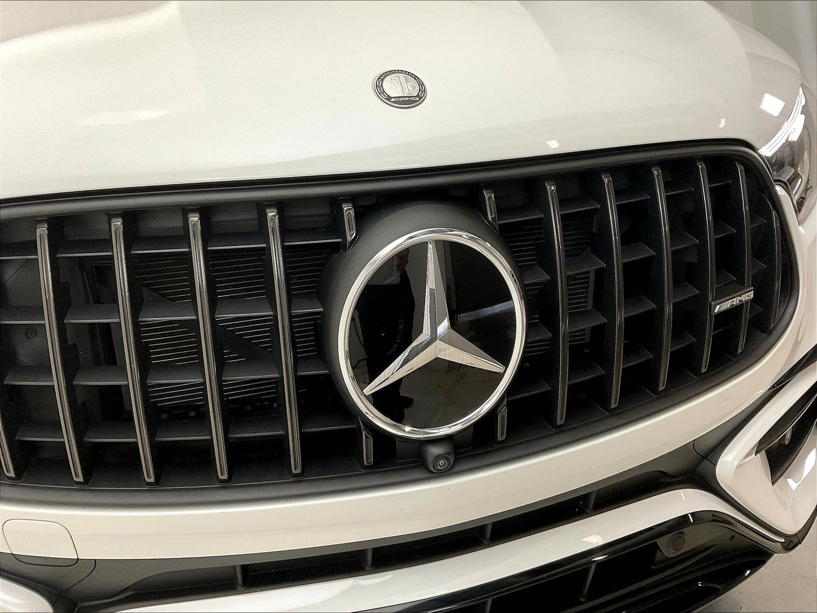 Certified 2025 Mercedes-Benz GLC 43 AMG 4MATIC image 33