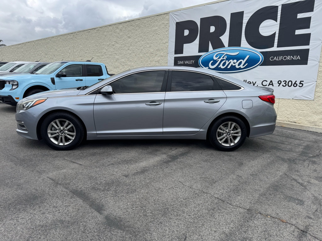 Used 2015 Hyundai Sonata SE w/ Option Group 09 image 6
