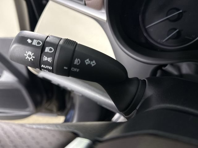 Used 2022 Toyota Sienna Platinum image 16