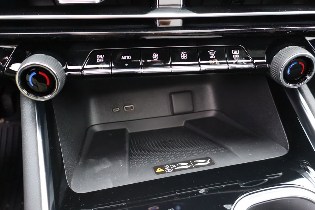 New 2026 Chevrolet Traverse RS image 26