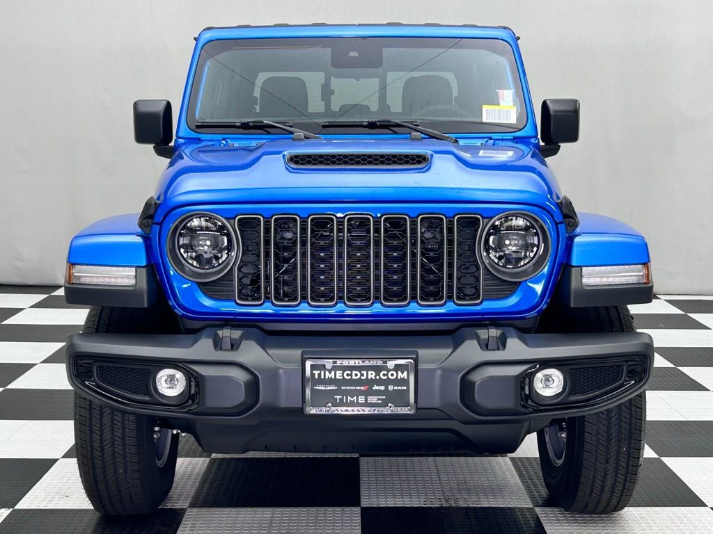 New 2025 Jeep Gladiator Sport image 3