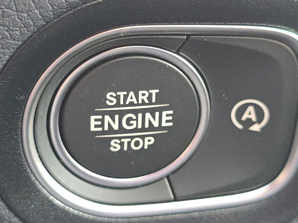 Used 2026 Mercedes-Benz GLS 450 4MATIC image 36