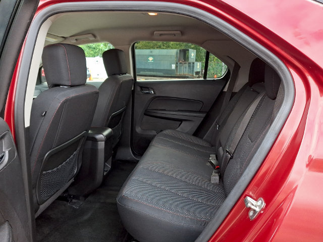 Used 2015 Chevrolet Equinox LT w/ Power Convenience Package AWD/4WD image 3