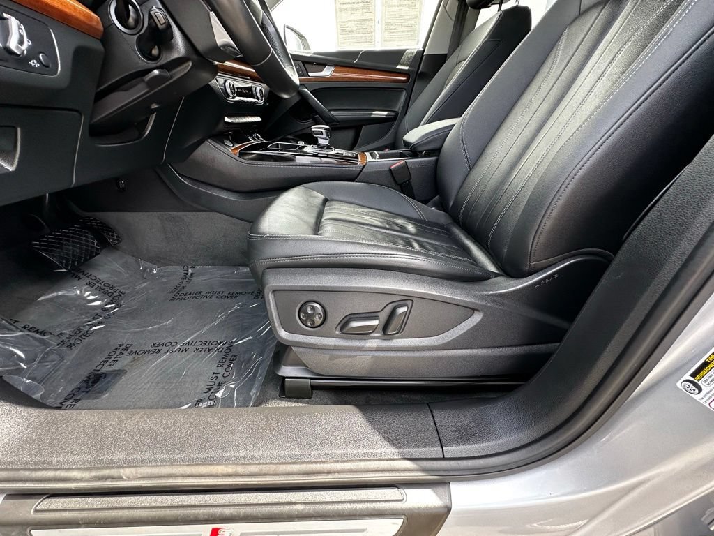 Used 2022 Audi Q5 2.0T Premium Plus AWD/4WD image 20