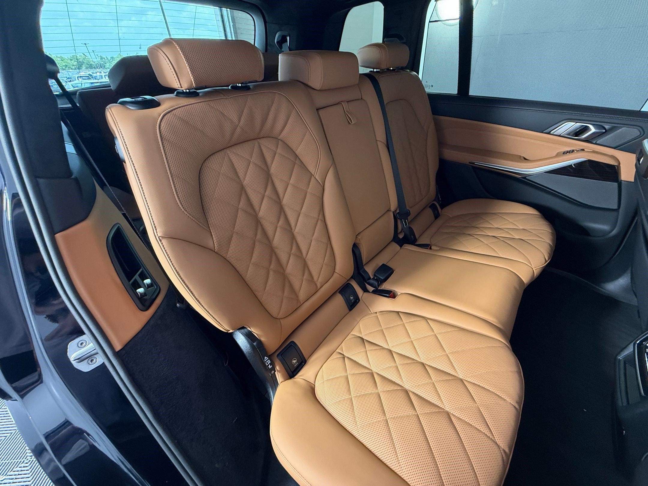 New 2027 BMW X7 xDrive40i w/ Executive Package AWD/4WD image 34