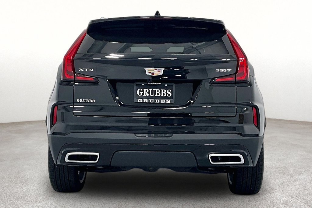 Used 2024 Cadillac XT4 Premium Luxury FWD image 5