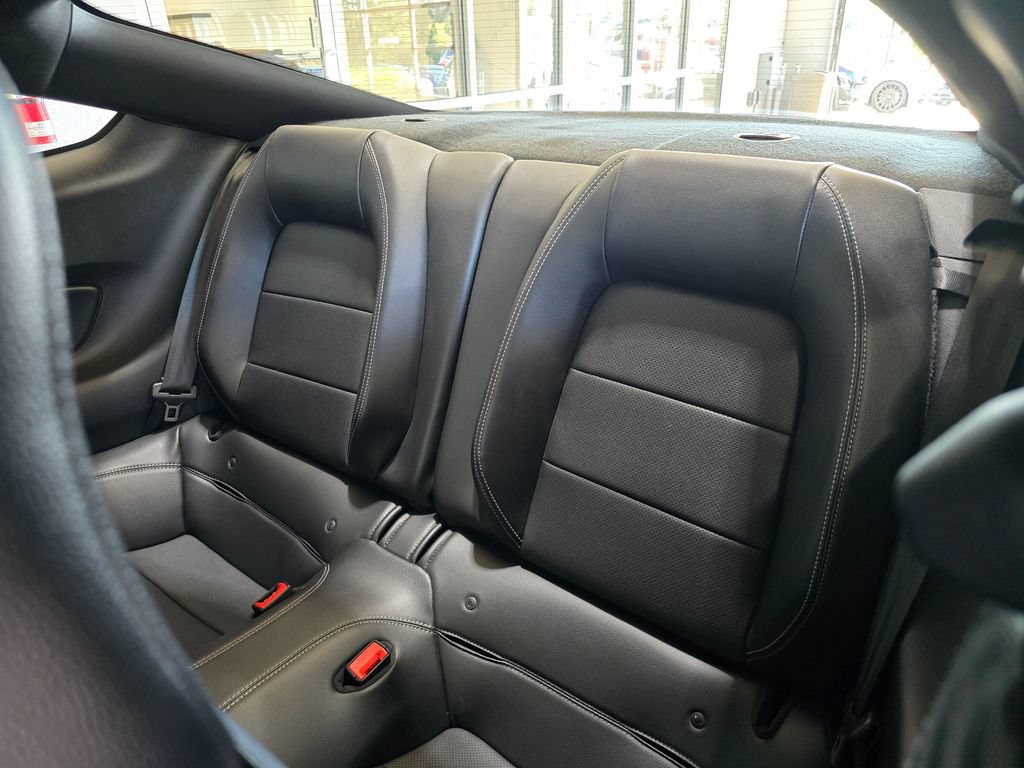 Used 2018 Ford Mustang GT Premium w/ Black Accent Package RWD image 26