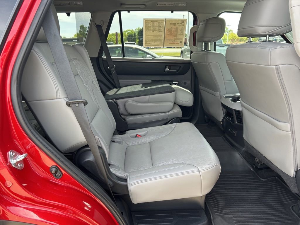 Used 2024 Toyota Sequoia Limited image 22