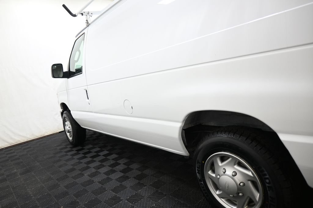 Used 2014 Ford E-150 and Econoline 150 RWD image 9