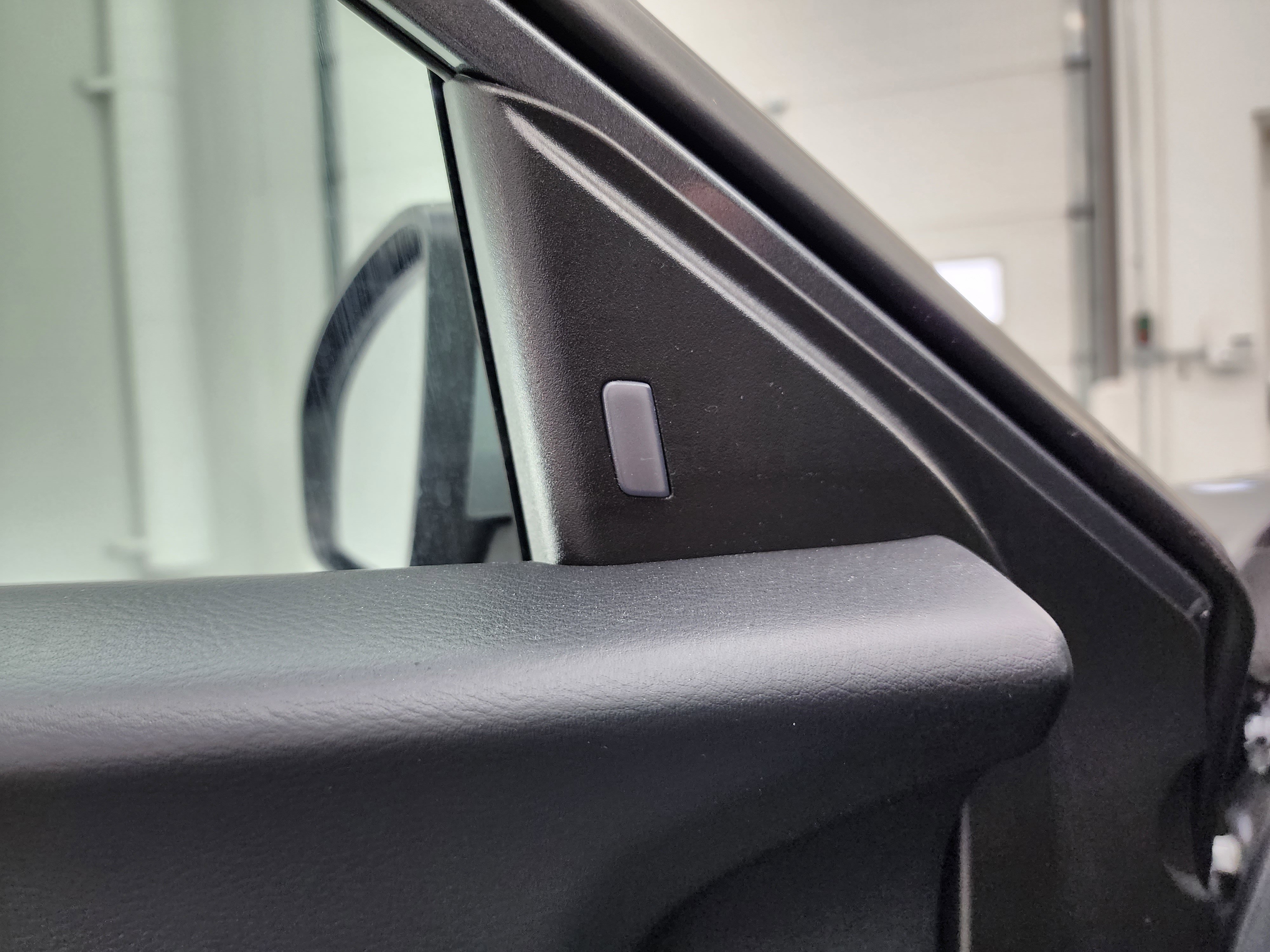 Used 2023 Nissan Sentra SV image 49