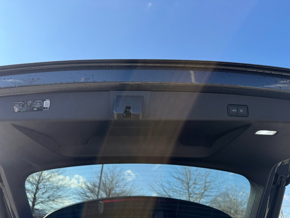 New 2025 Audi Q5 Premium image 14