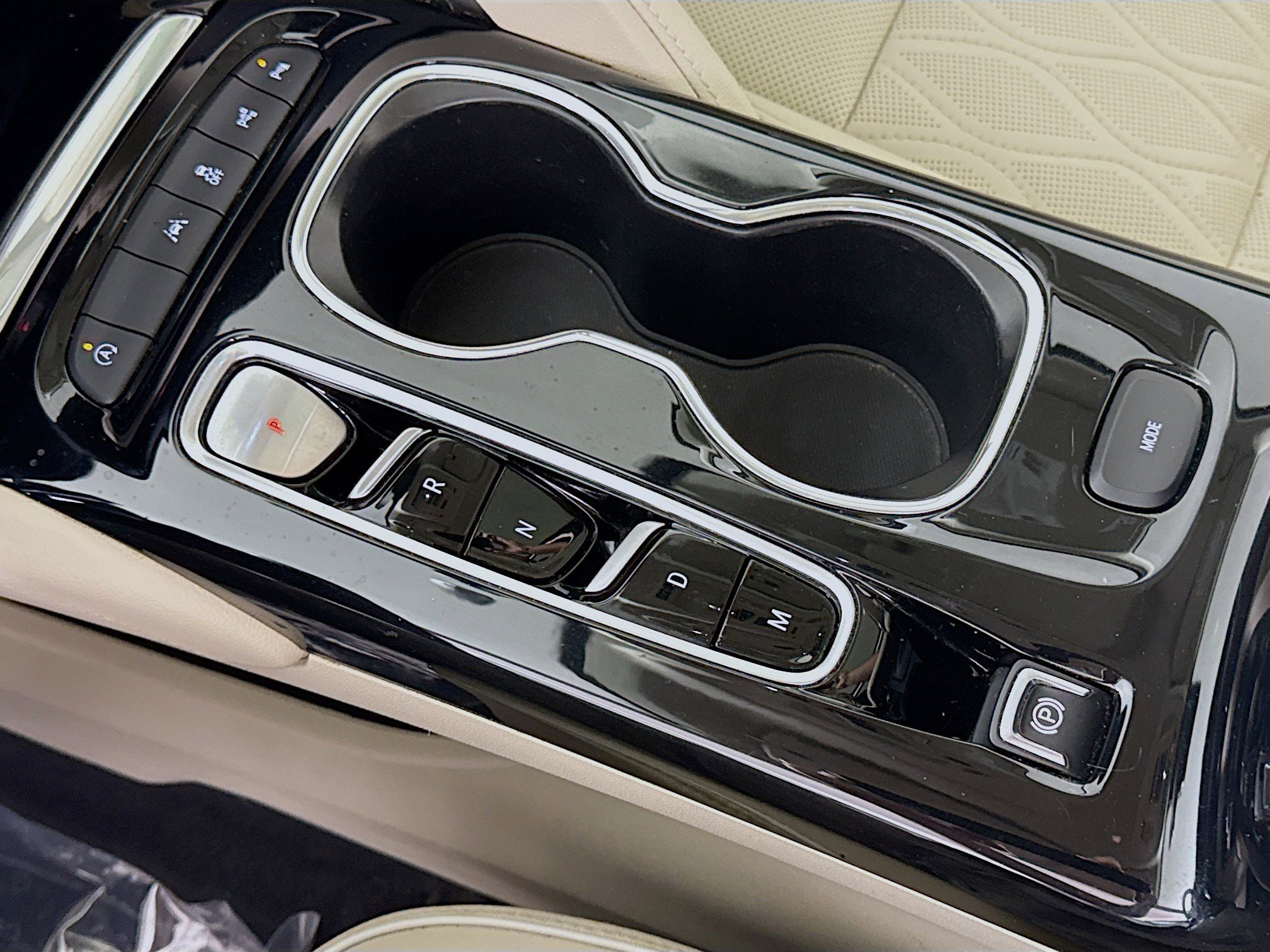 Used 2023 Buick Envision Avenir image 20