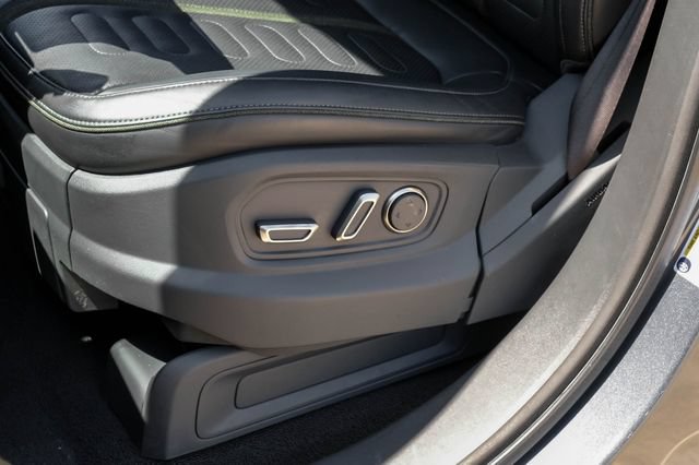 Used 2023 Rivian R1S Adventure AWD/4WD image 37