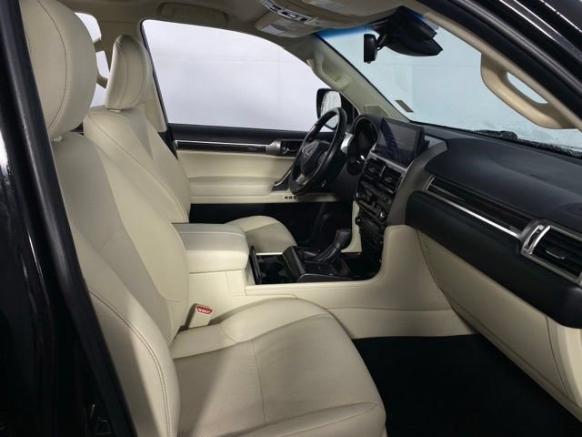 Used 2023 Lexus GX 460 Premium w/ Premium Package AWD/4WD image 16