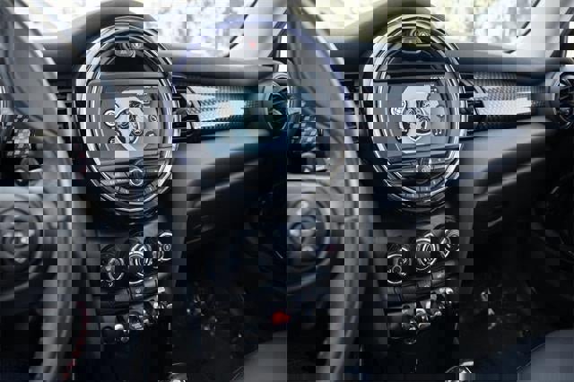 Used 2020 MINI Cooper S image 27