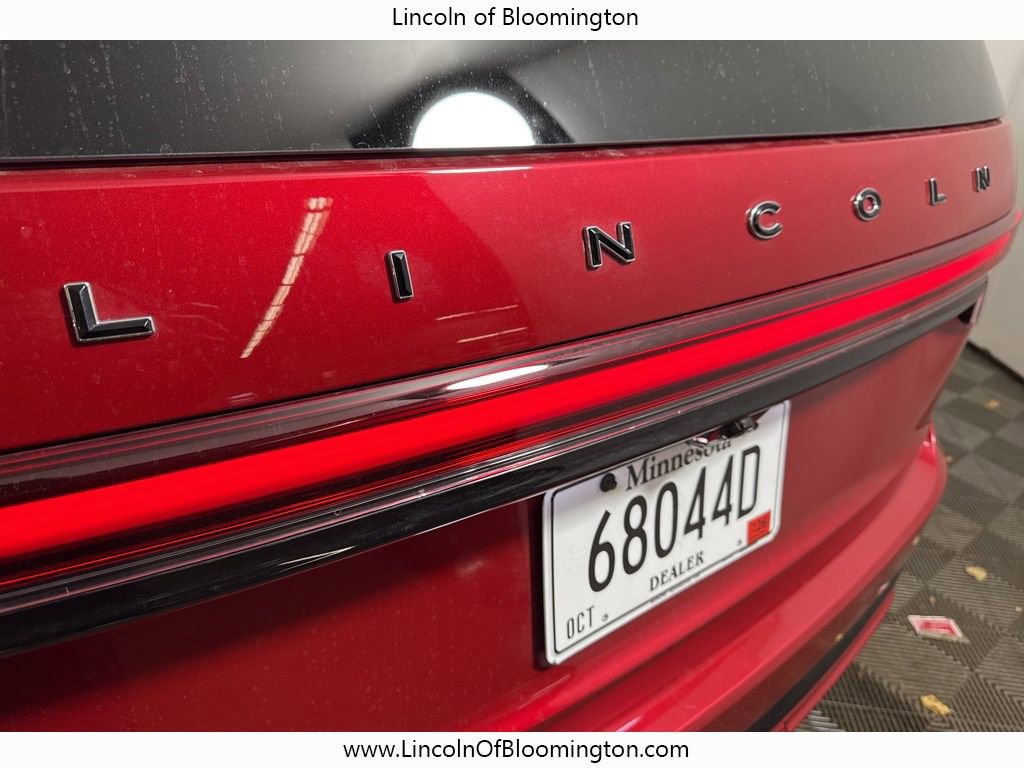 New 2025 Lincoln Aviator Black Label w/ Black Label Special Edition image 23