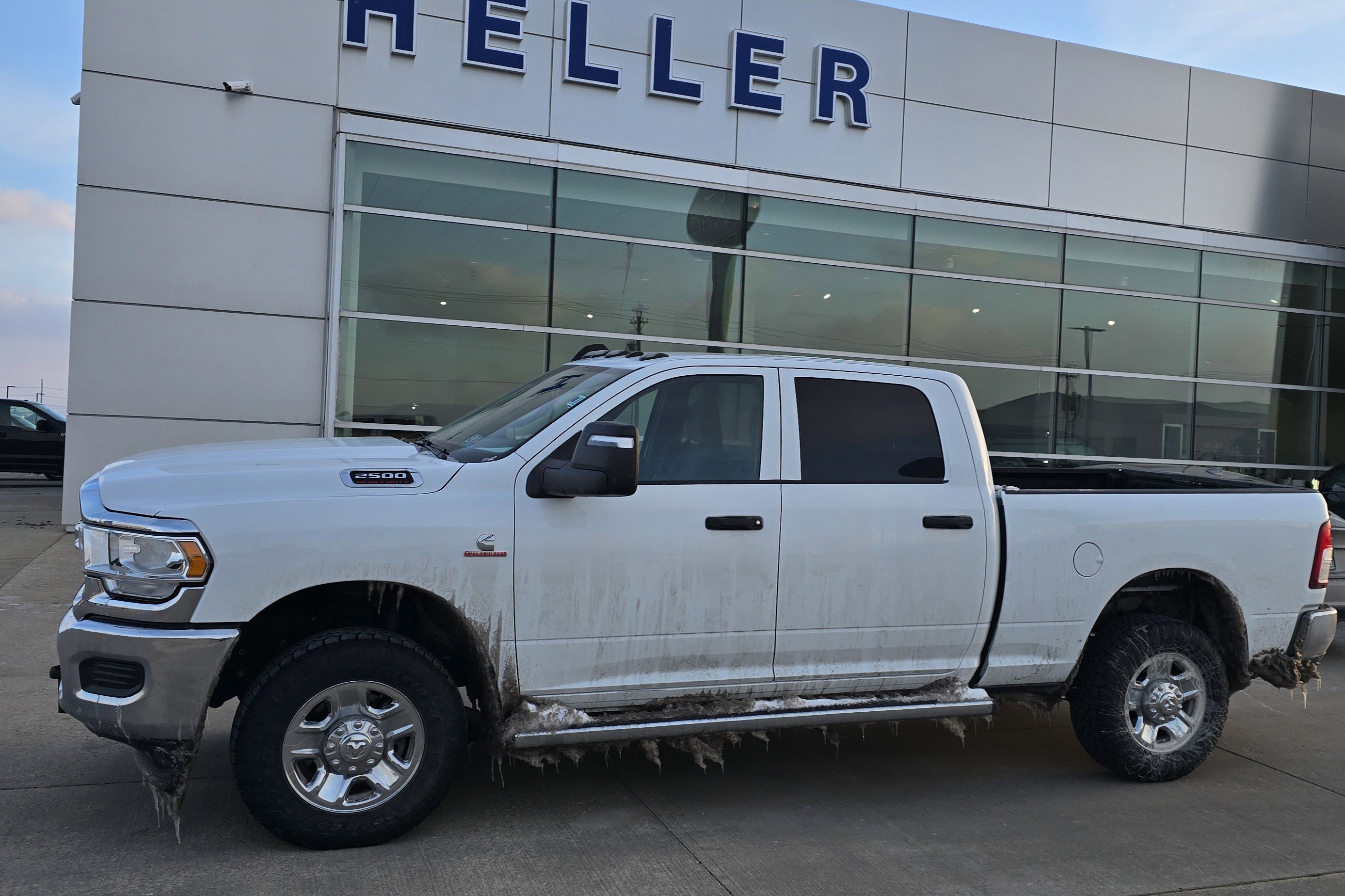 Used 2023 RAM 2500 Tradesman image 3