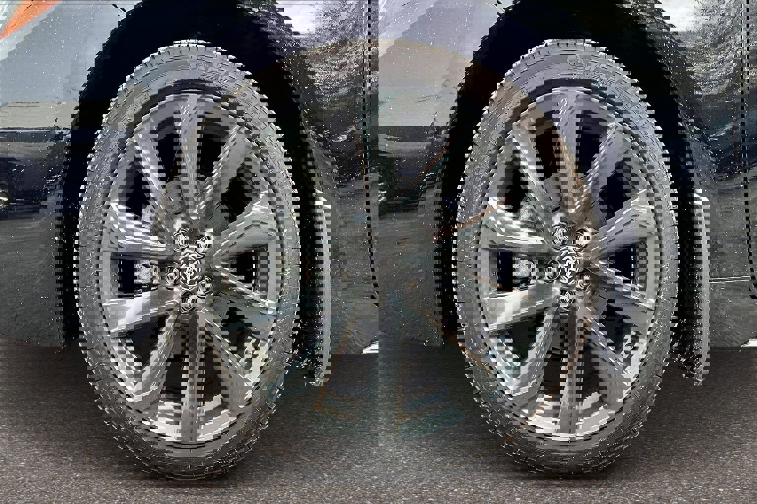 Used 2025 Toyota Corolla SE image 24