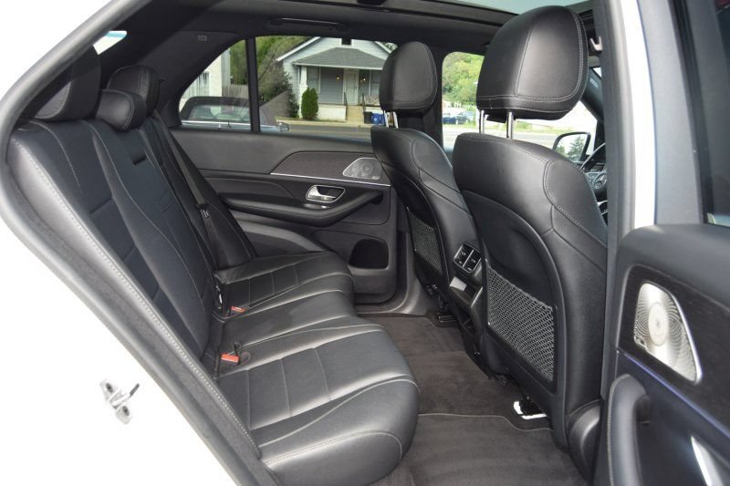 Used 2021 Mercedes-Benz GLE 350 4MATIC w/ Premium Package image 36