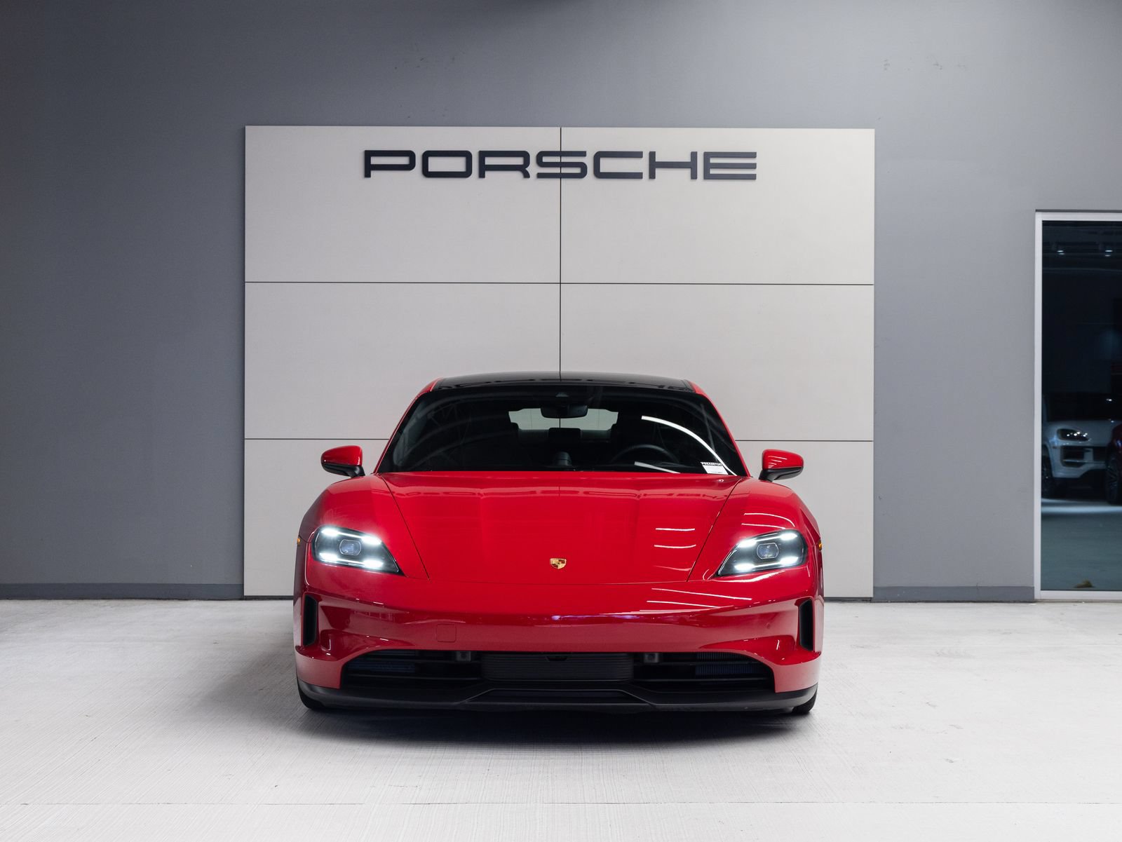 Certified 2025 Porsche Taycan RWD image 10