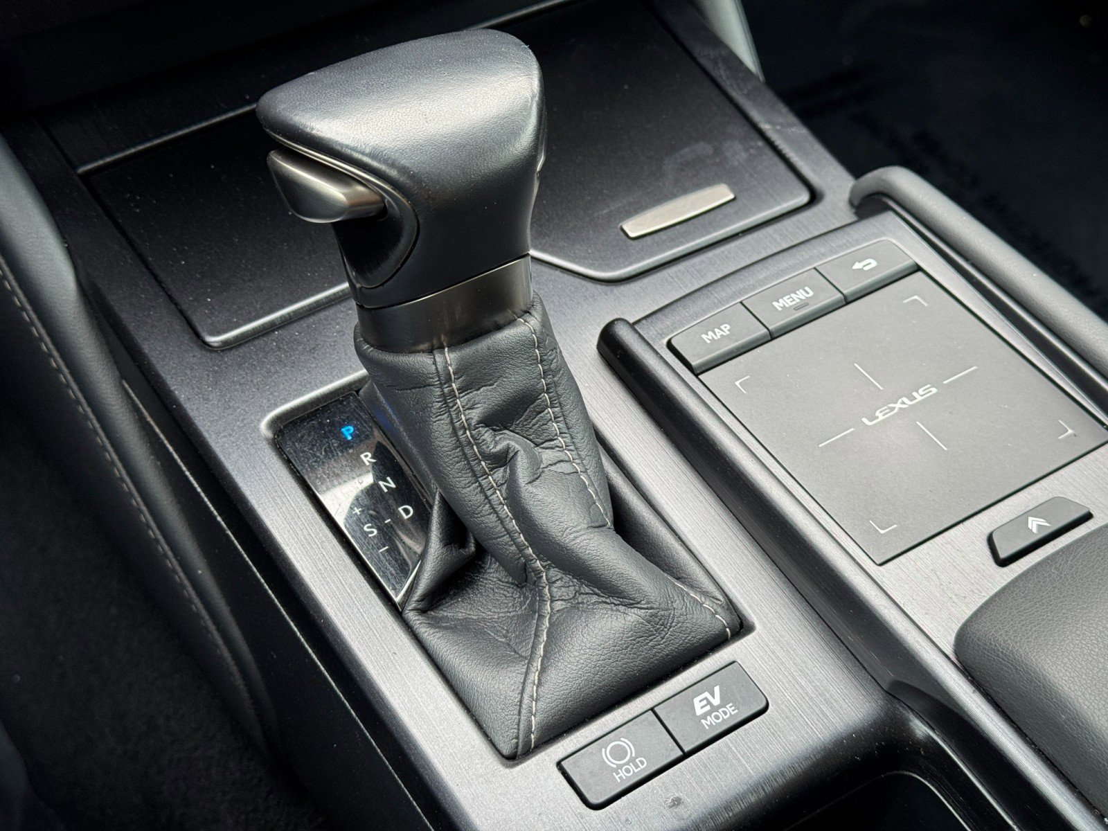 Used 2021 Lexus ES 300h w/ Premium Package FWD image 32