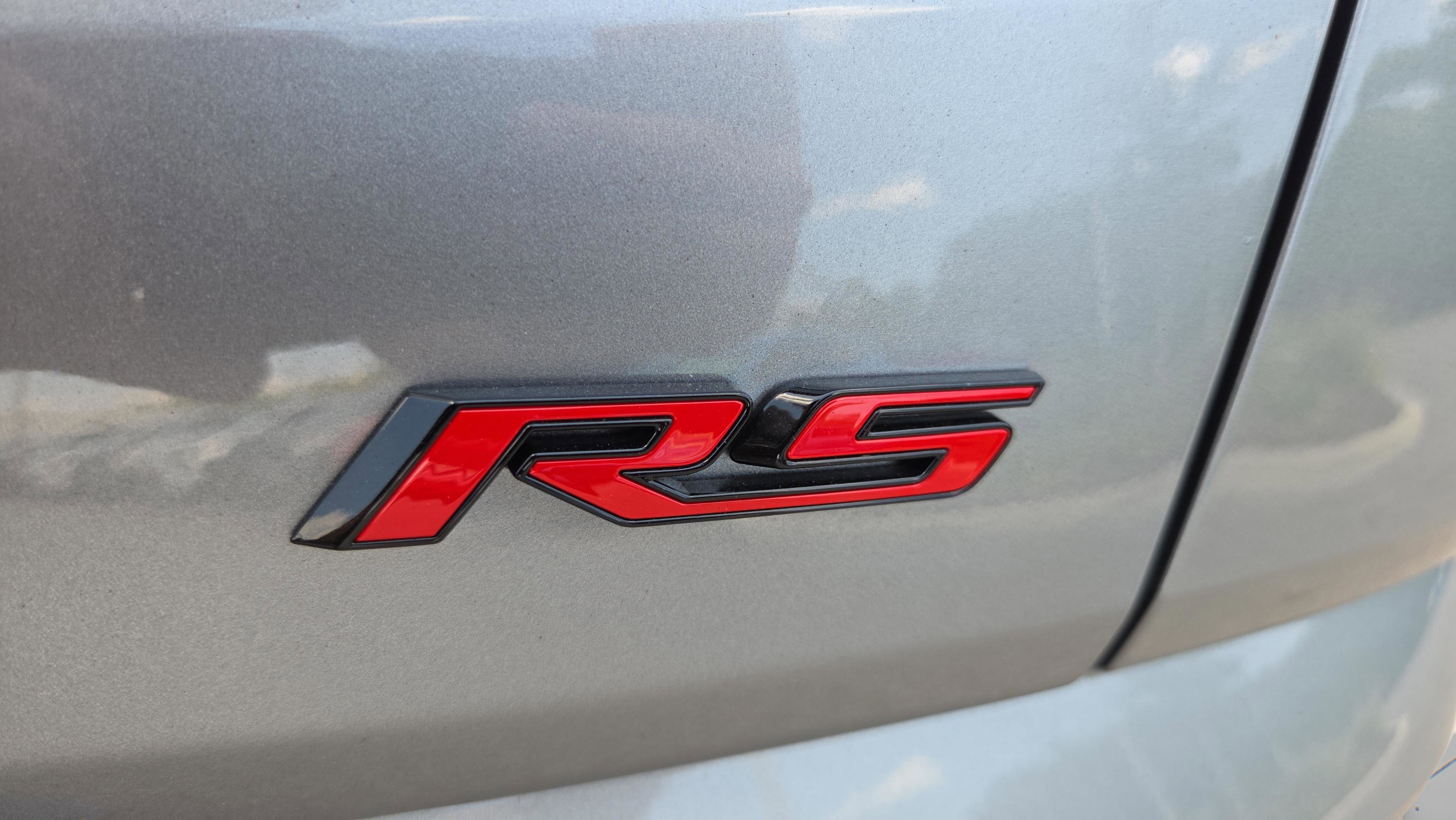 New 2027 Chevrolet Bolt RS w/ LPO, All-Weather Package FWD image 31