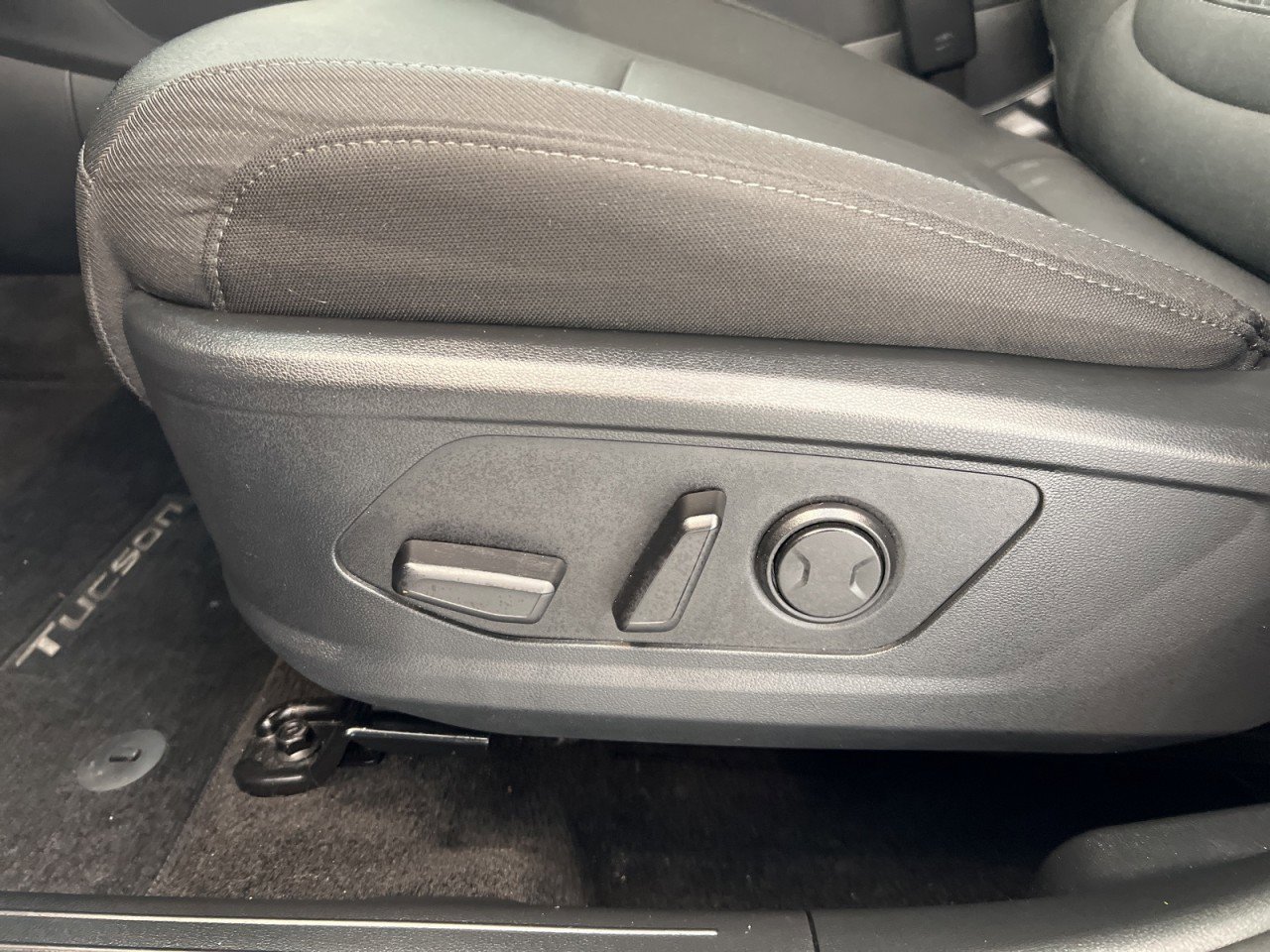Used 2023 Hyundai Tucson SEL image 35