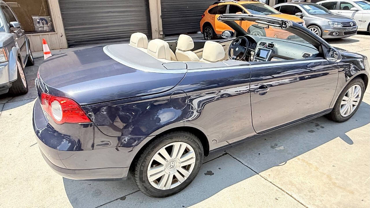 Used 2008 Volkswagen Eos Komfort FWD image 22