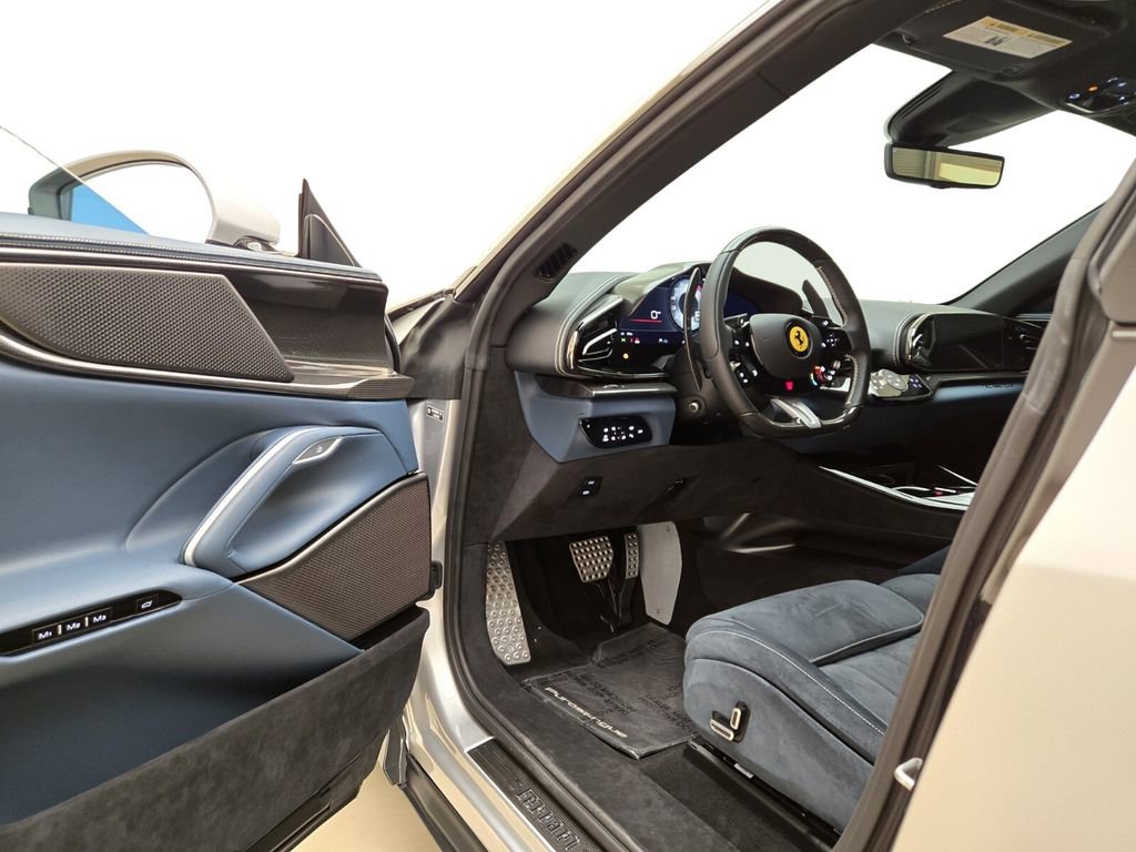 Used 2025 Ferrari Purosangue image 14