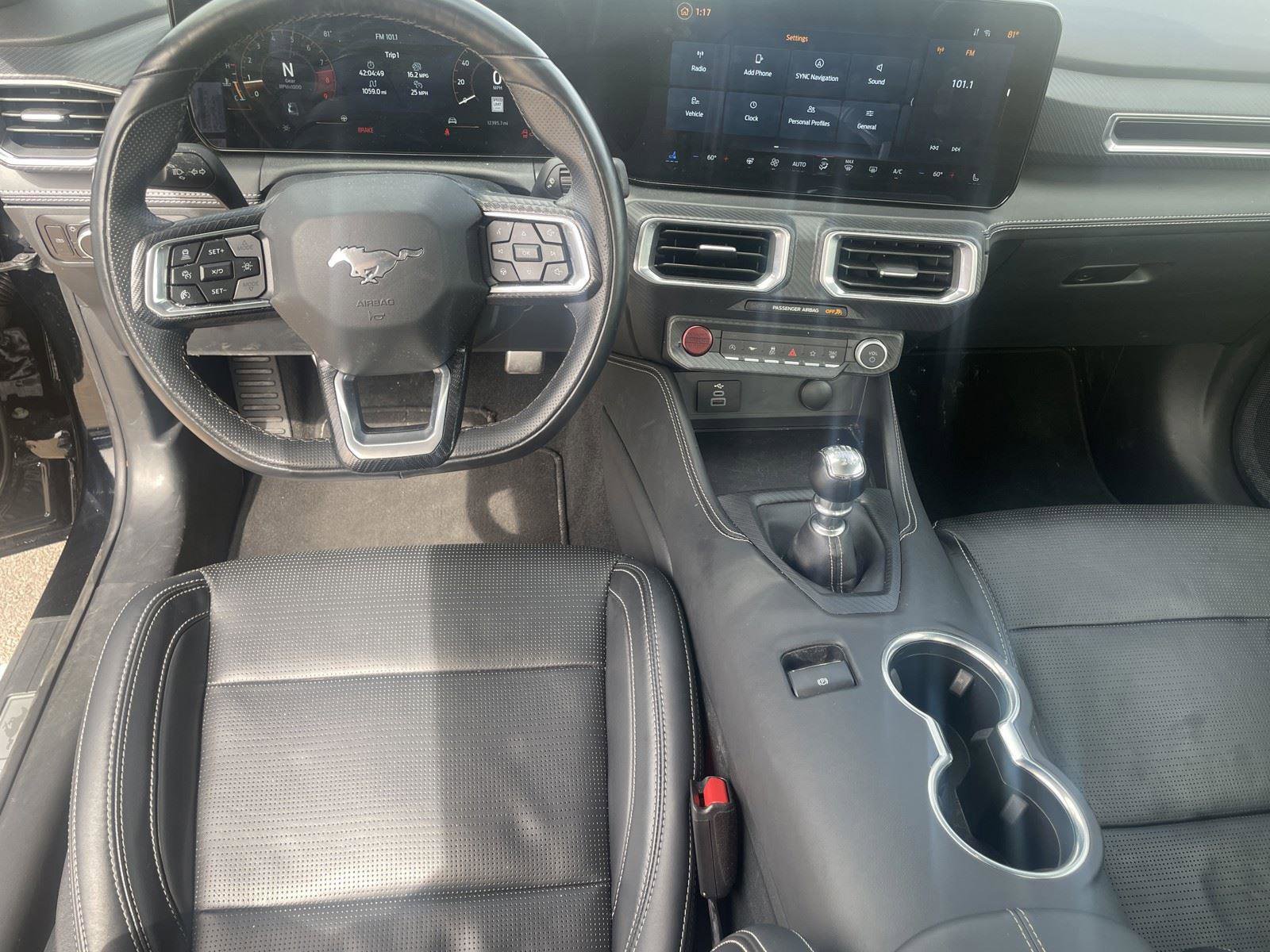 Used 2025 Ford Mustang GT Premium image 25