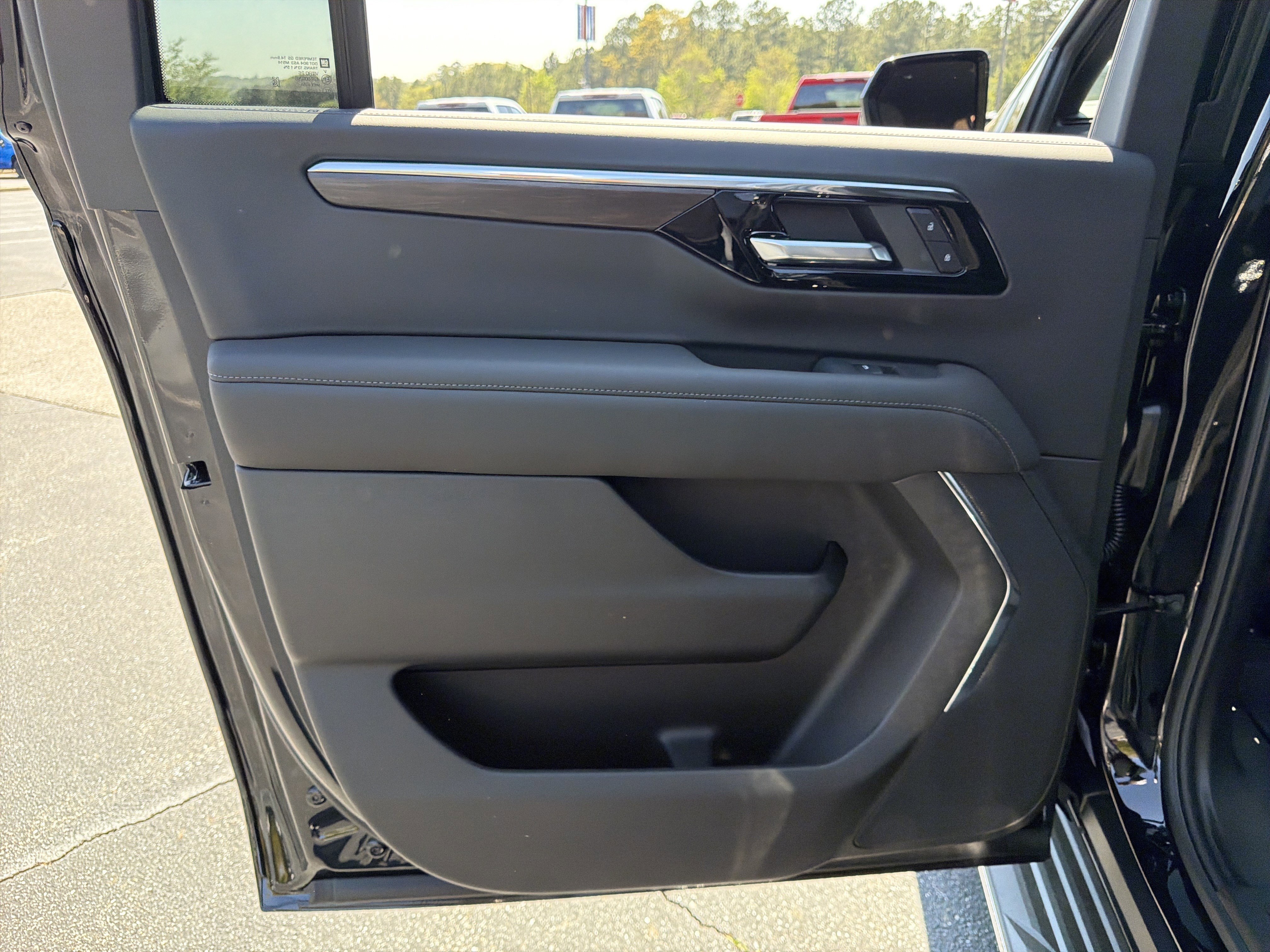 New 2026 Chevrolet Suburban LS w/ LPO, Dark Essentials Package RWD image 22