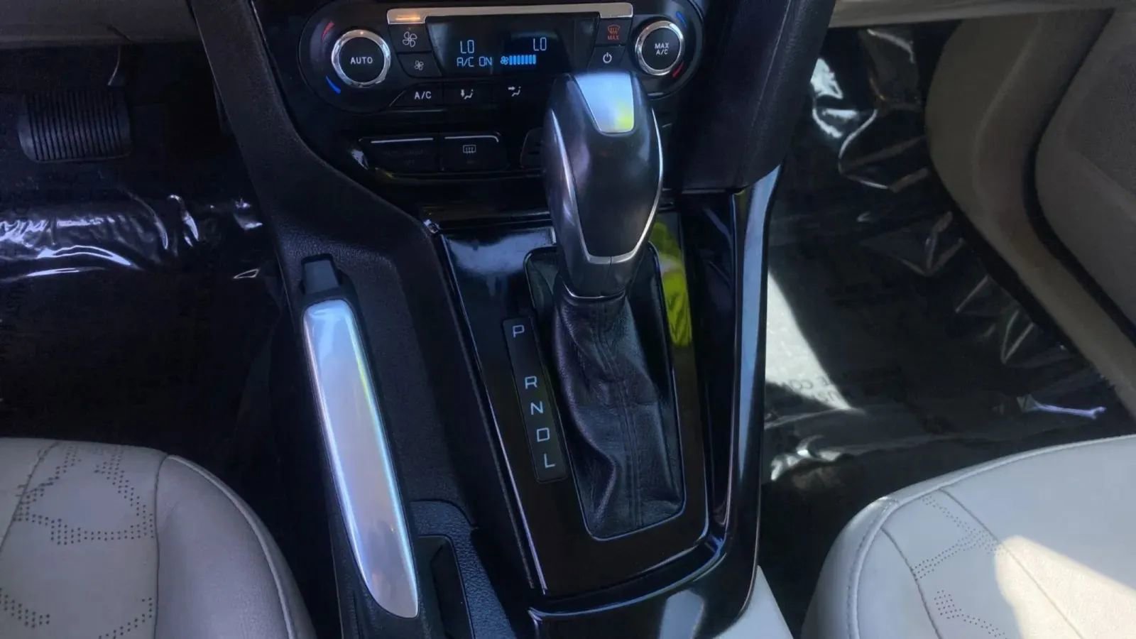 Used 2013 Ford Focus Electric Hatchback FWD image 15