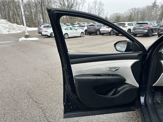 Used 2025 Hyundai Tucson SEL w/ Tow & Go Package image 29