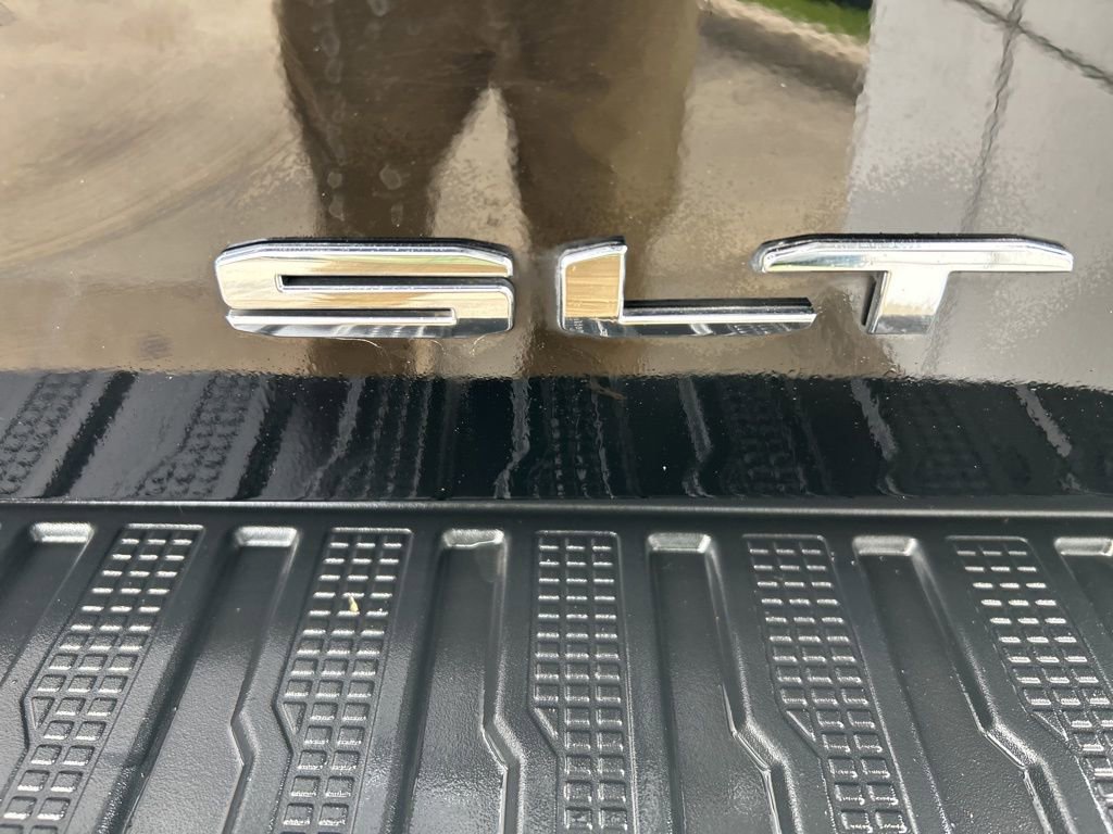 Used 2023 GMC Sierra 1500 SLT w/ SLT Premium Package image 31