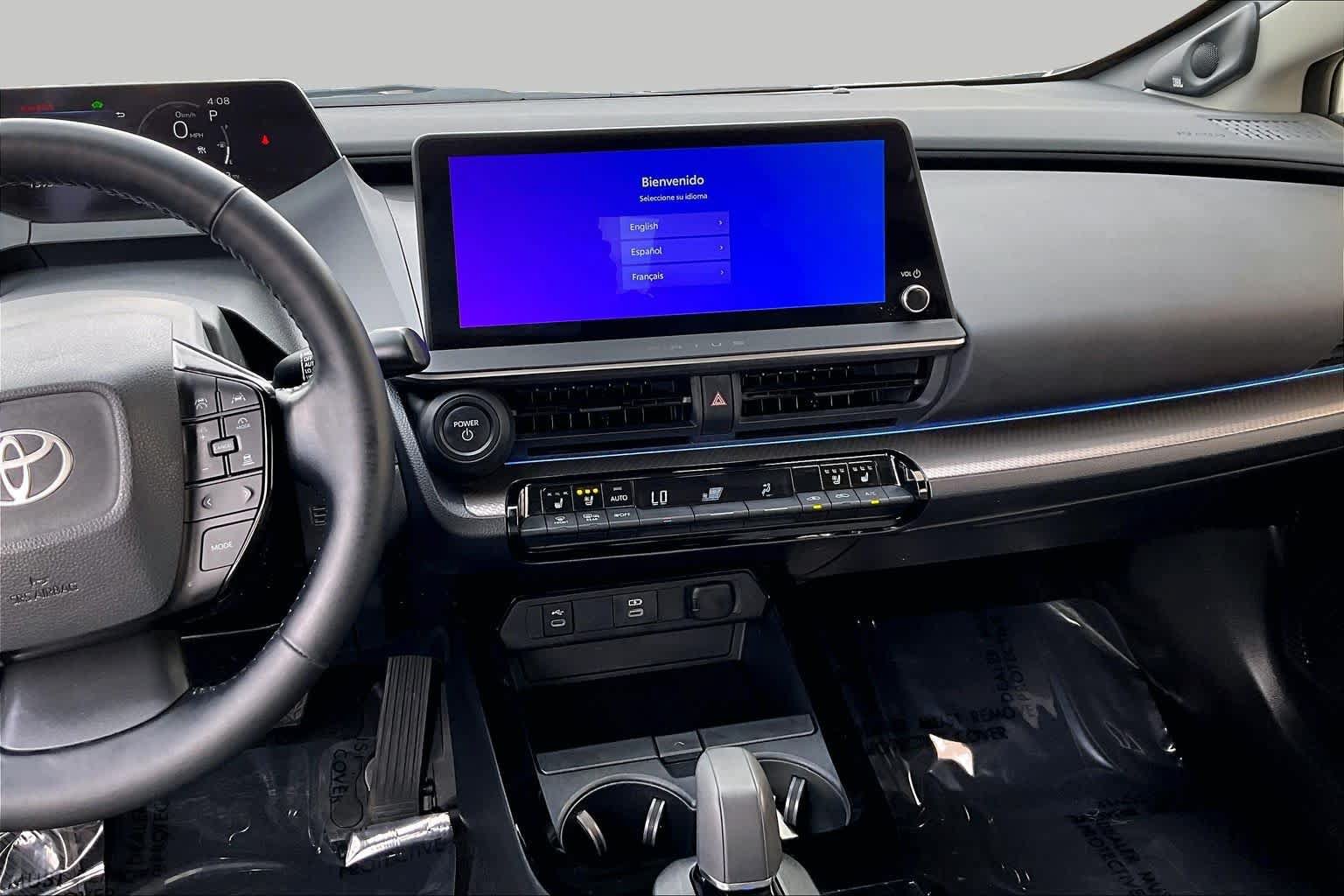 Used 2024 Toyota Prius Limited FWD image 7
