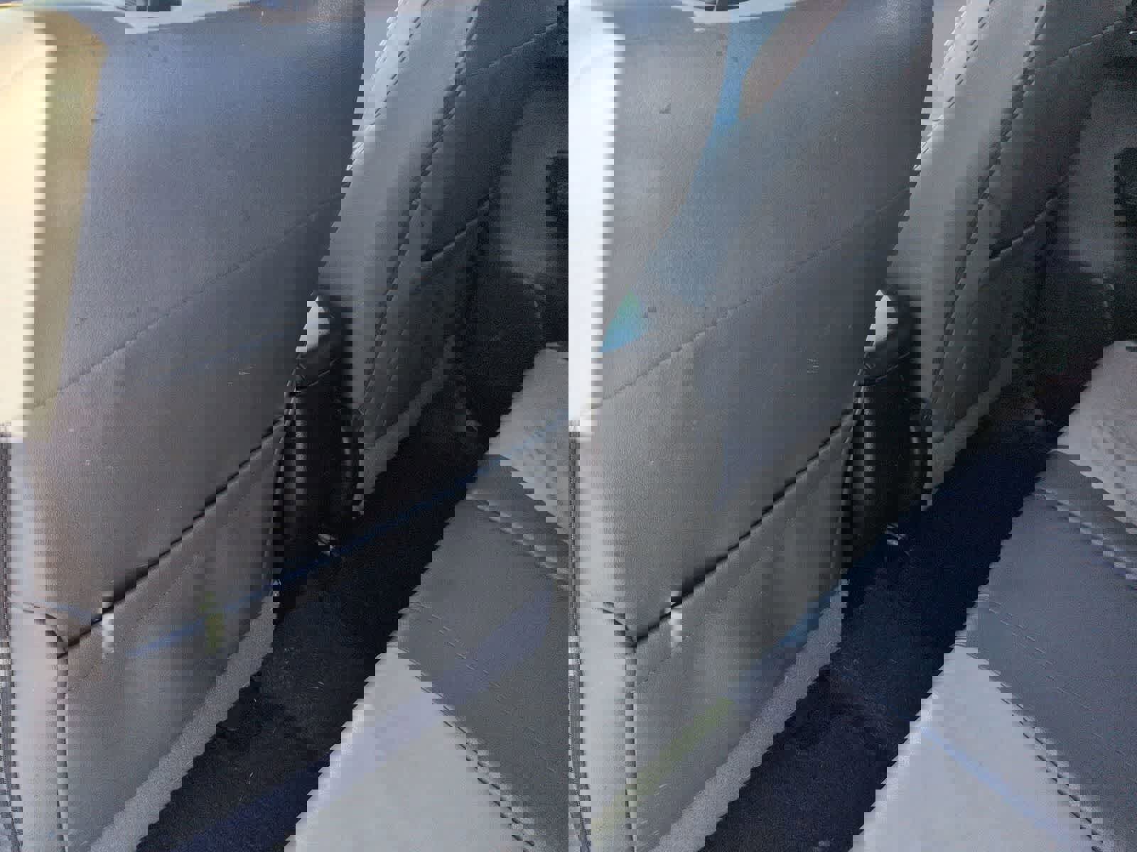 Used 2015 Toyota RAV4 Limited image 17