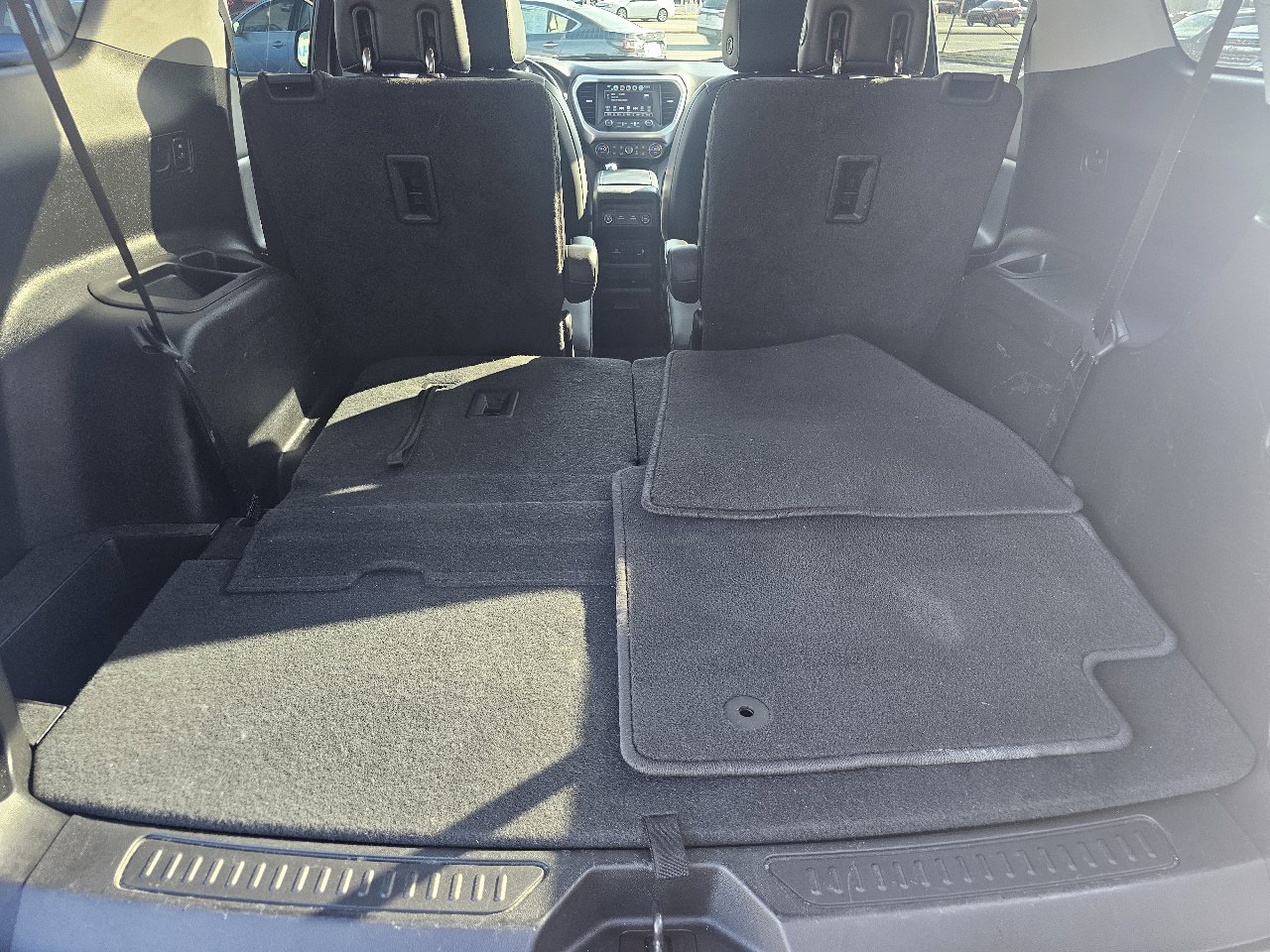 Used 2019 GMC Acadia SLT image 12