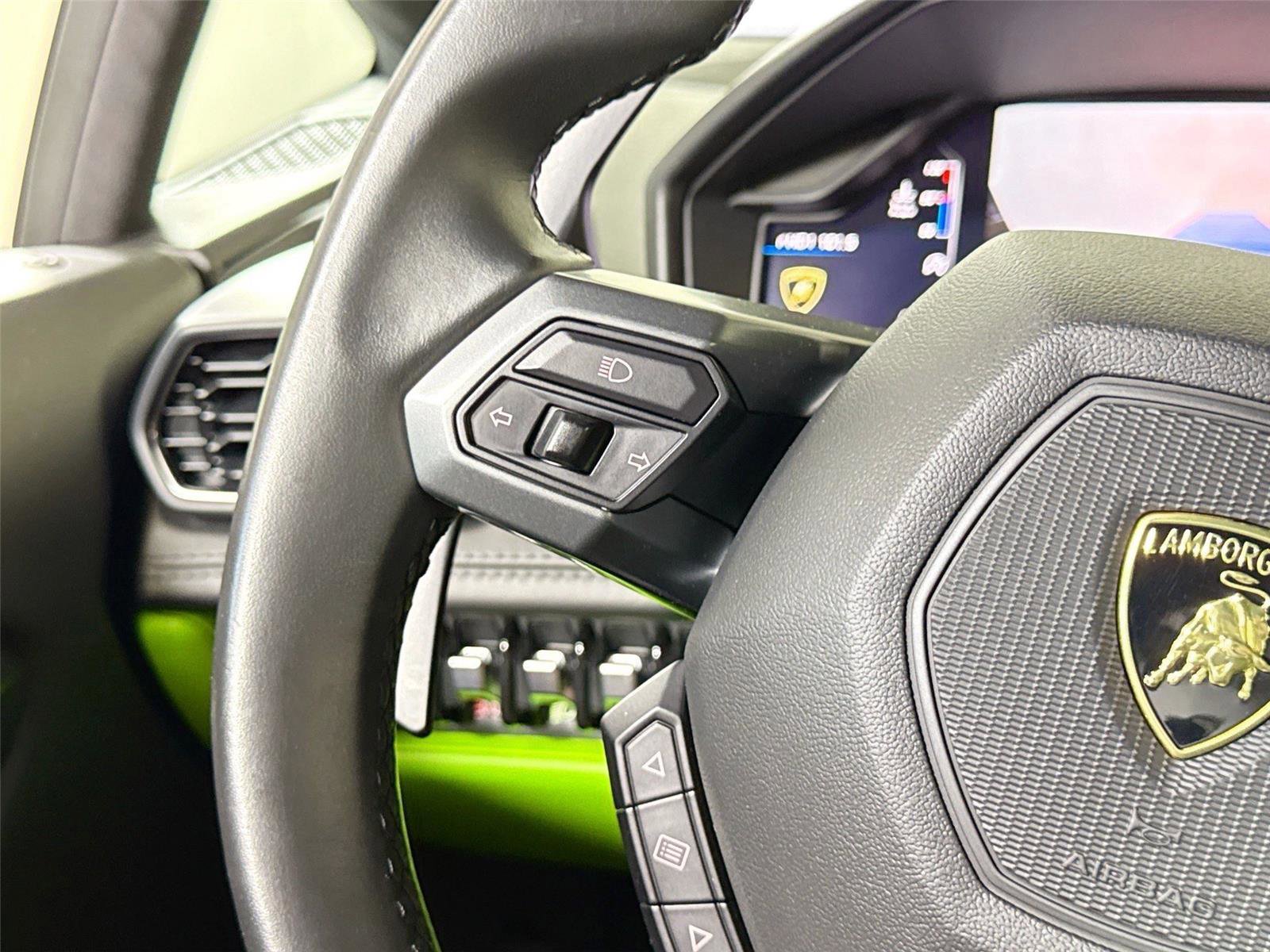 Used 2018 Lamborghini Huracan LP 580-2 image 26