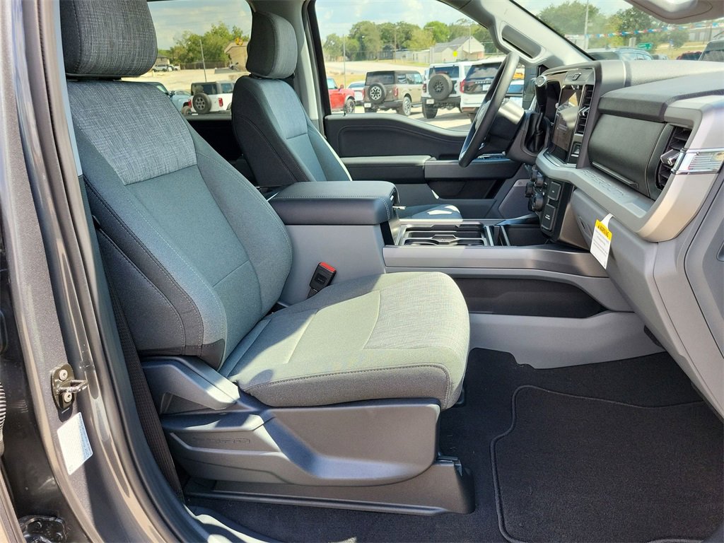 New 2026 Ford F350 XLT image 25