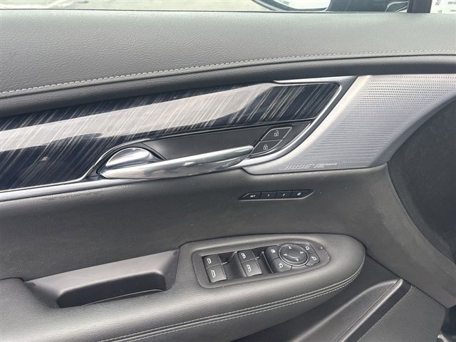 Certified 2024 Cadillac XT6 Premium Luxury w/ LPO, Floor Liner Package image 24