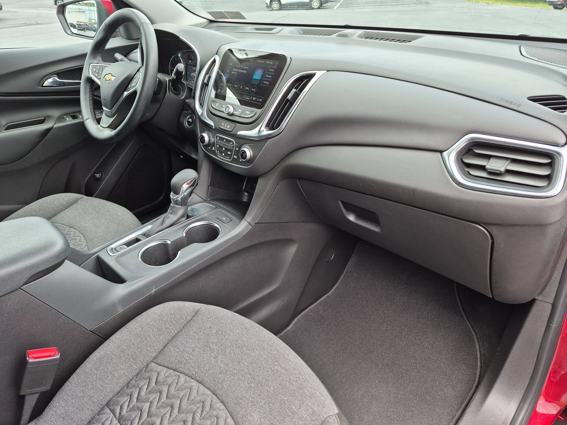 Certified 2024 Chevrolet Equinox LT FWD image 29