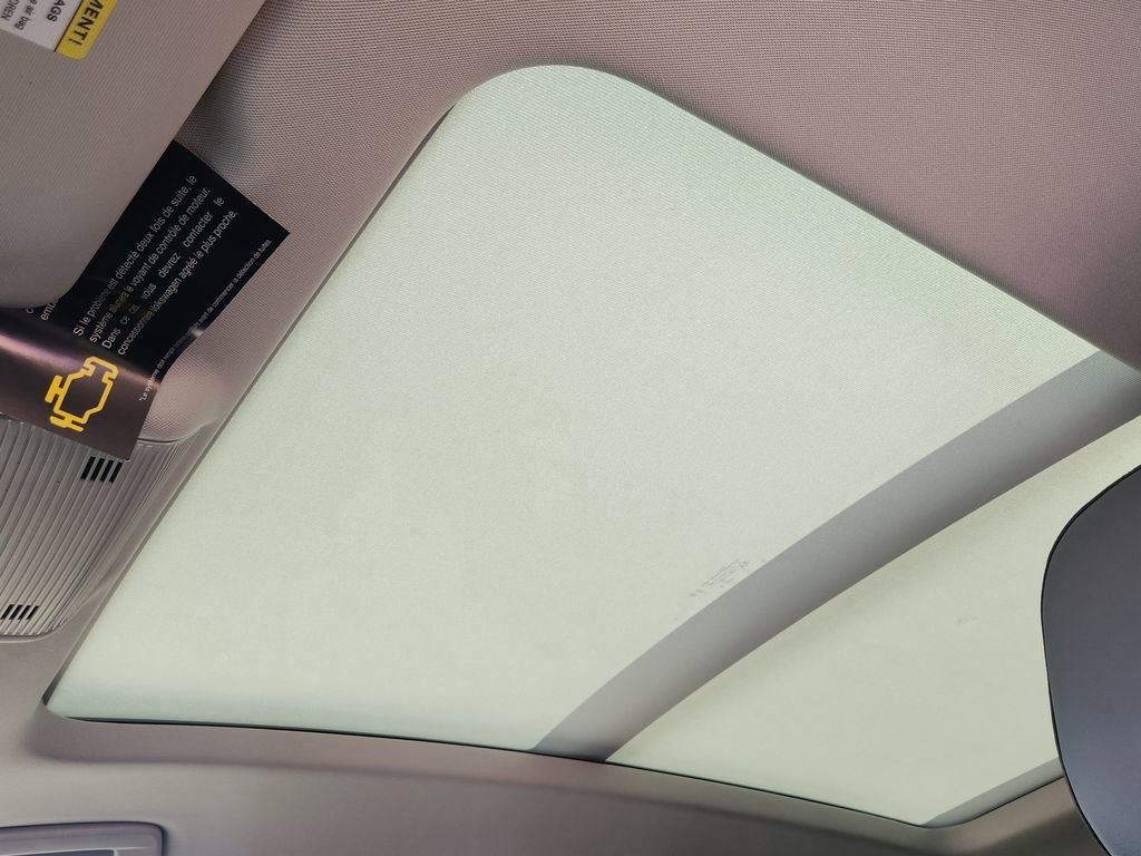 New 2026 Volkswagen Tiguan SE image 17