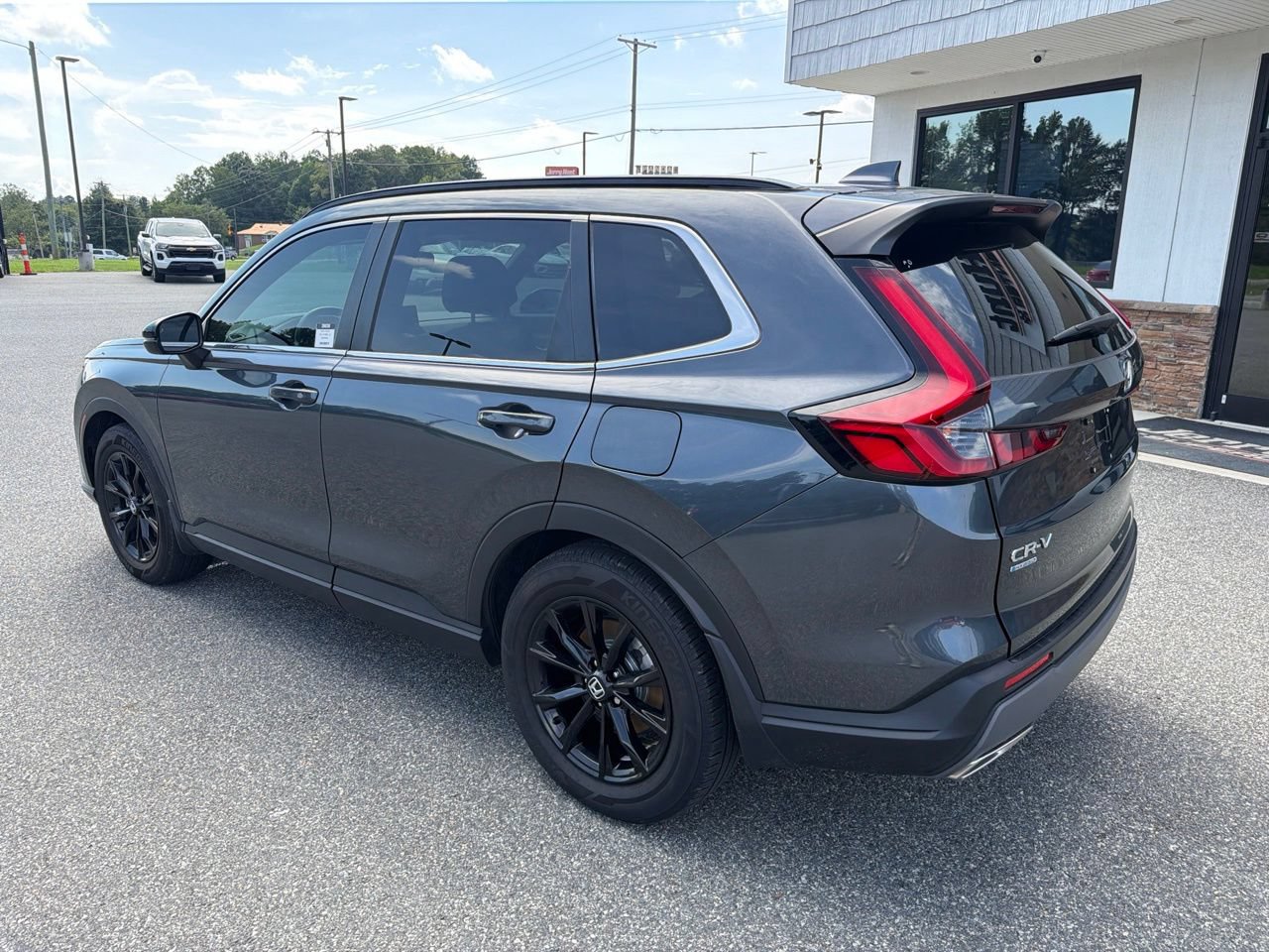 Used 2025 Honda CR-V Sport image 6