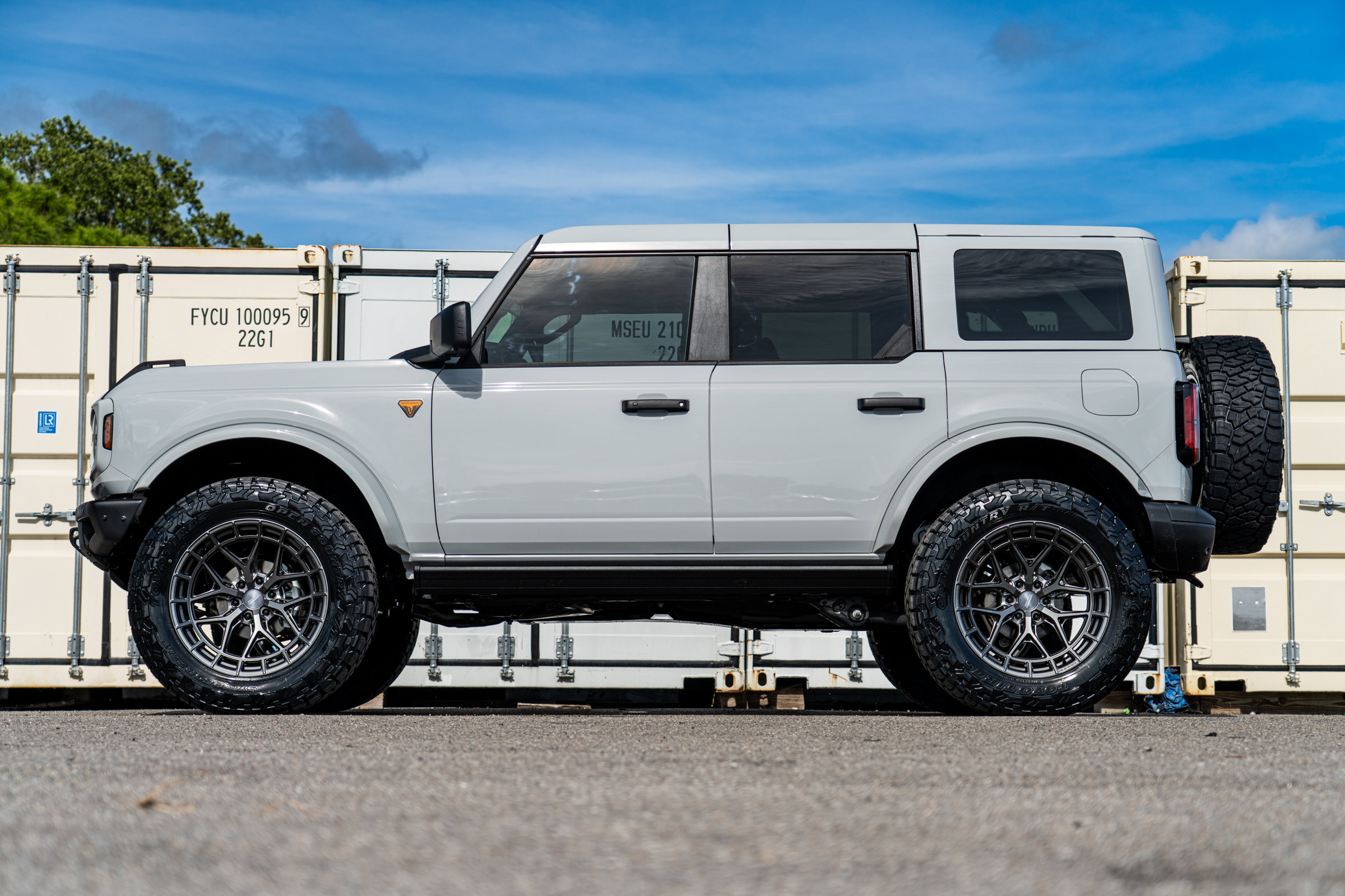 New 2026 Ford Bronco Badlands AWD/4WD image 7