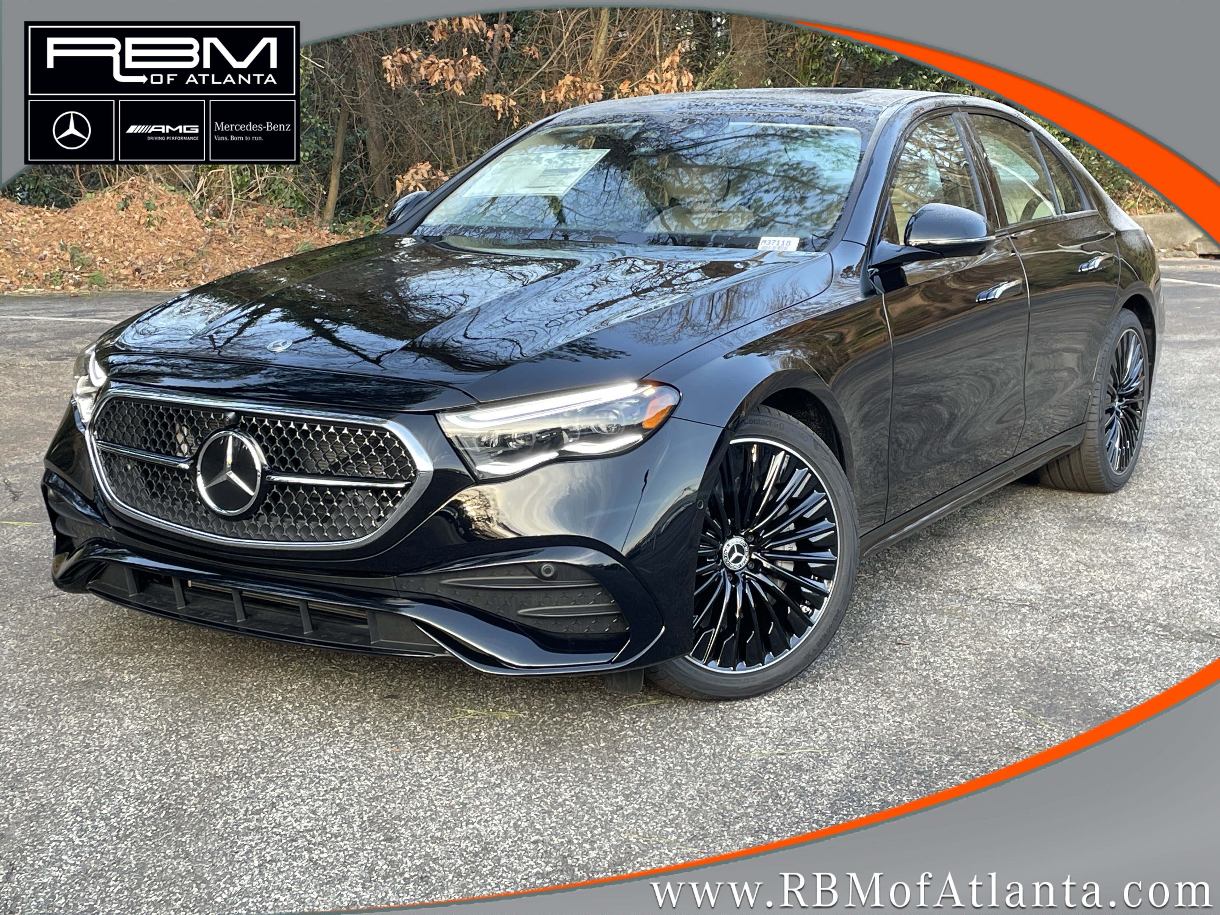 New 2026 Mercedes-Benz E 450 4MATIC Sedan image 1