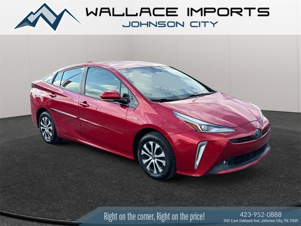 Used 2020 Toyota Prius XLE image 7
