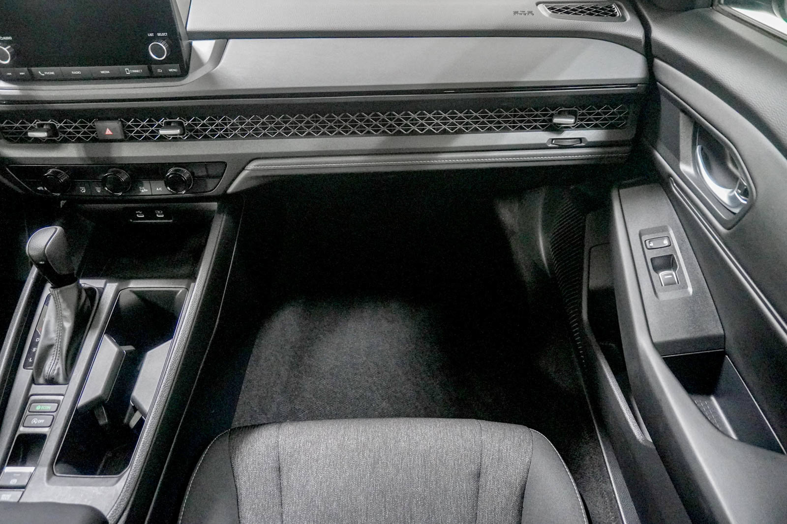 Used 2023 Honda Accord EX image 30