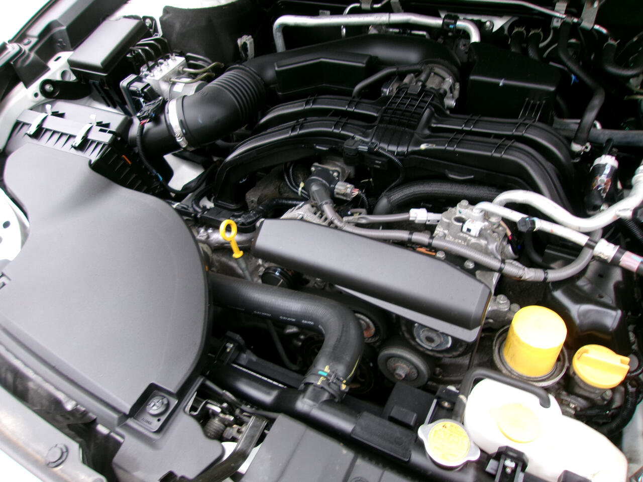 Used 2021 Subaru Outback Premium image 24